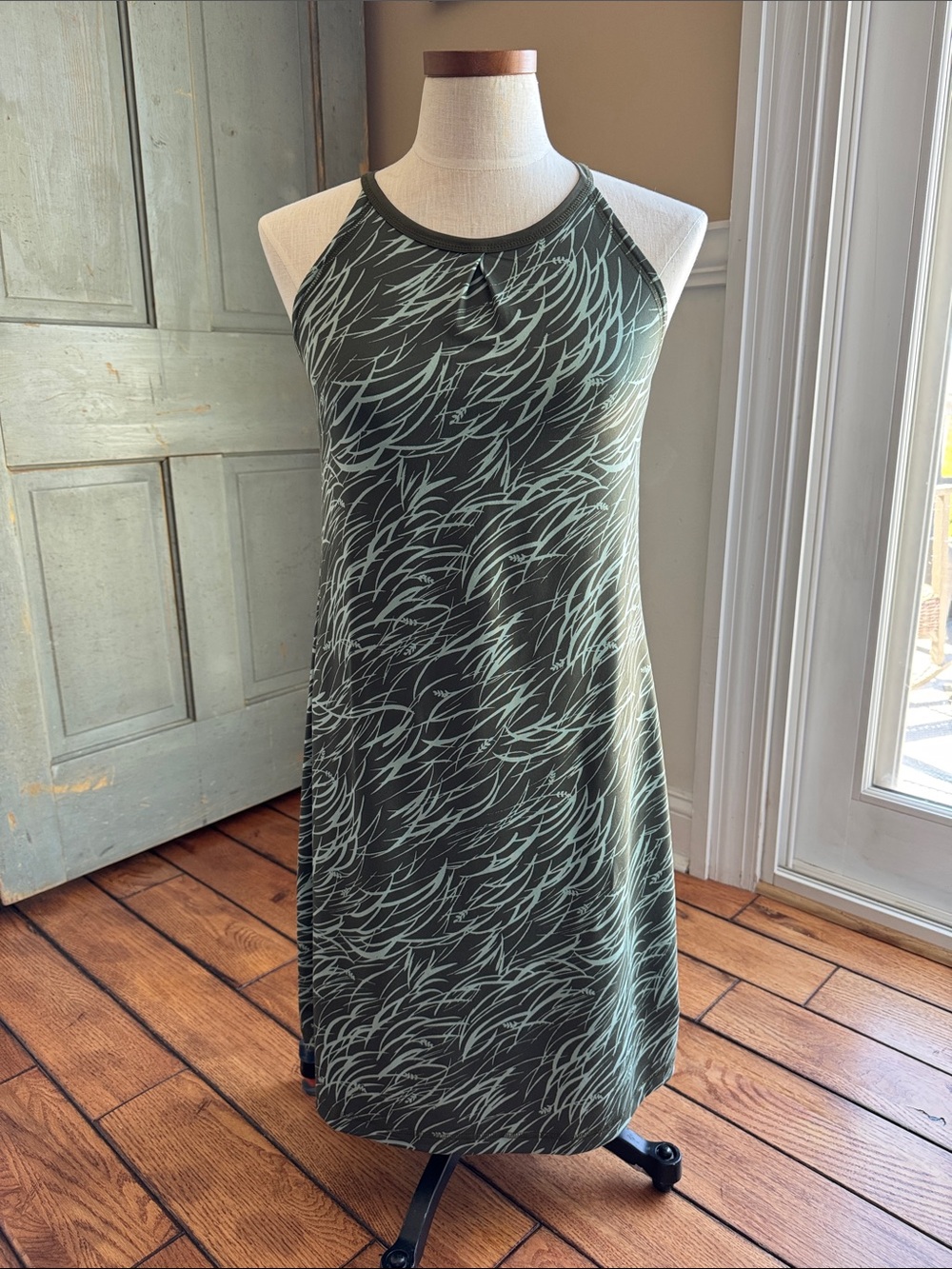 Patagonia Women’s S Tall Pines Green Grasslands High Neck Dress CoverUp Athletic